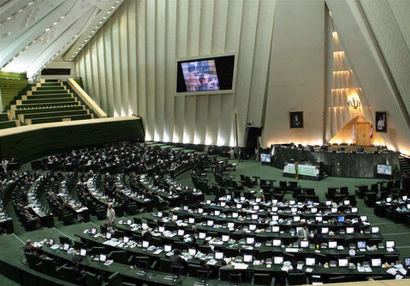 ۴ عامل اصلی کاهش محبوبیت نمایندگان مجلس از نگاه پژوهشگران